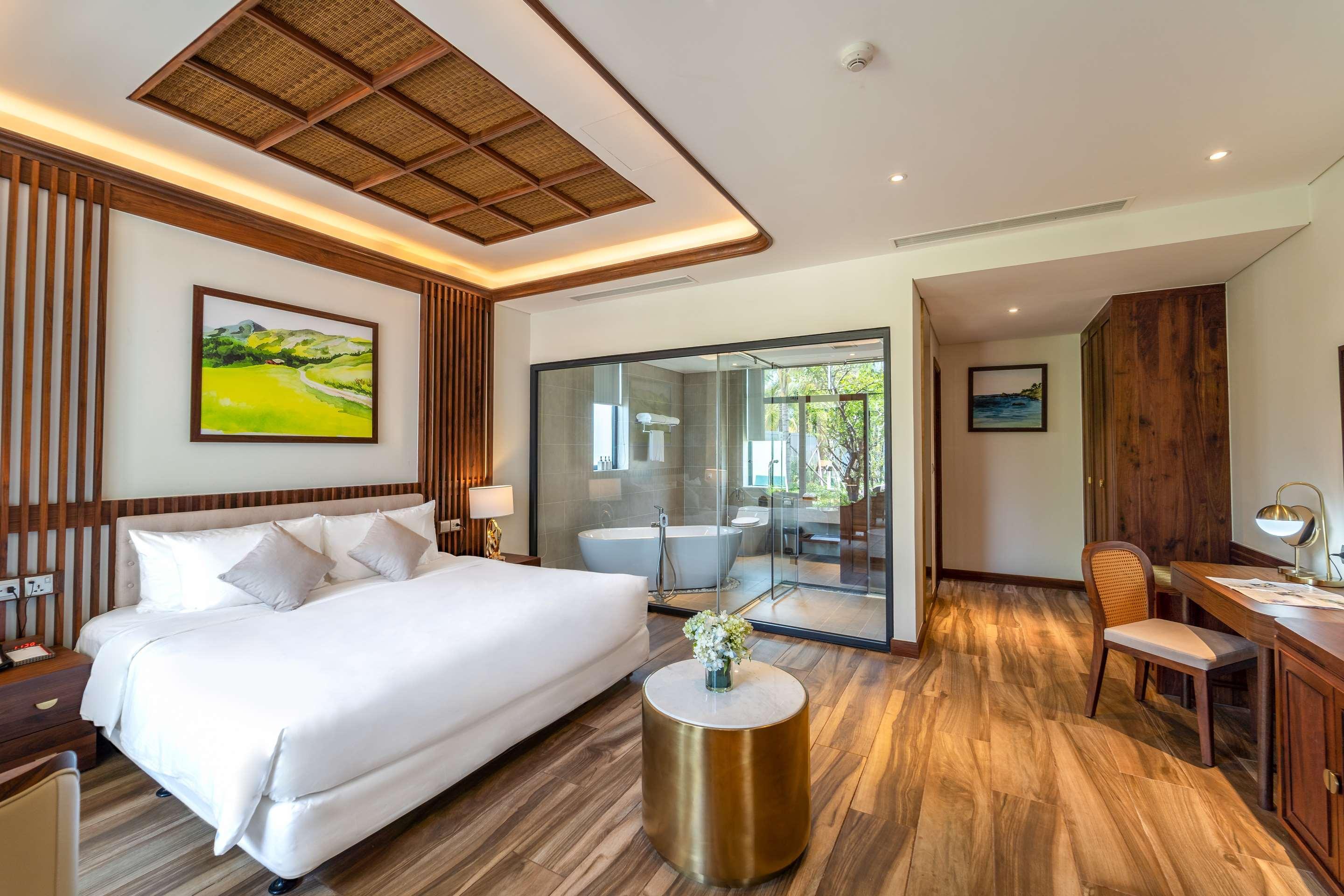 Курортный комплекс Western Premier Sonasea 5*